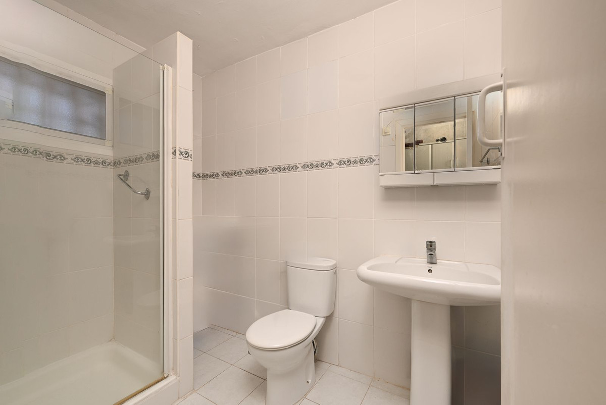 1 Bed Apartment for sale in Calypso Costa Del Sol, Málaga, Spain