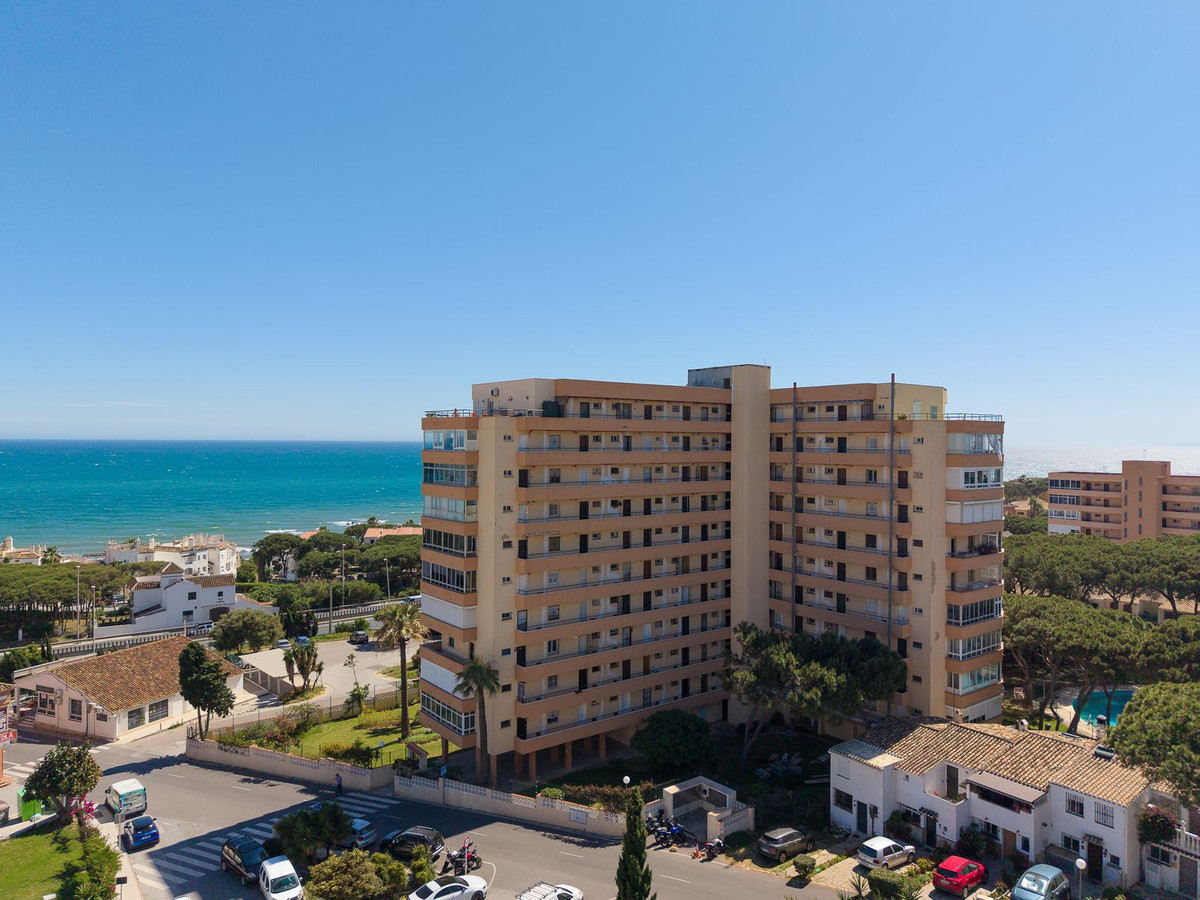 1 Bed Apartment for sale in Calypso Costa Del Sol, Málaga, Spain