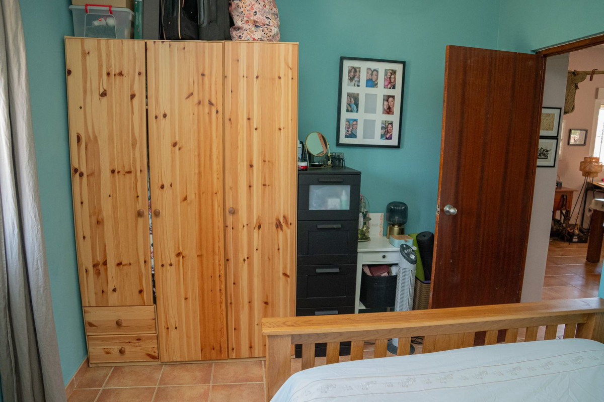 Se vende Finca - Cortijo de 2 dormitorios en Costa Del Sol, Málaga, España