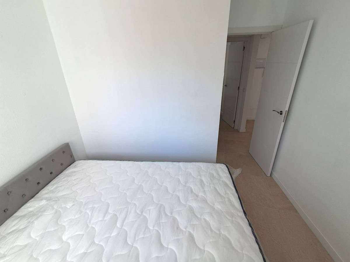 2 Bed Apartment for sale in Benalmadena Costa Costa Del Sol, Málaga, Spain