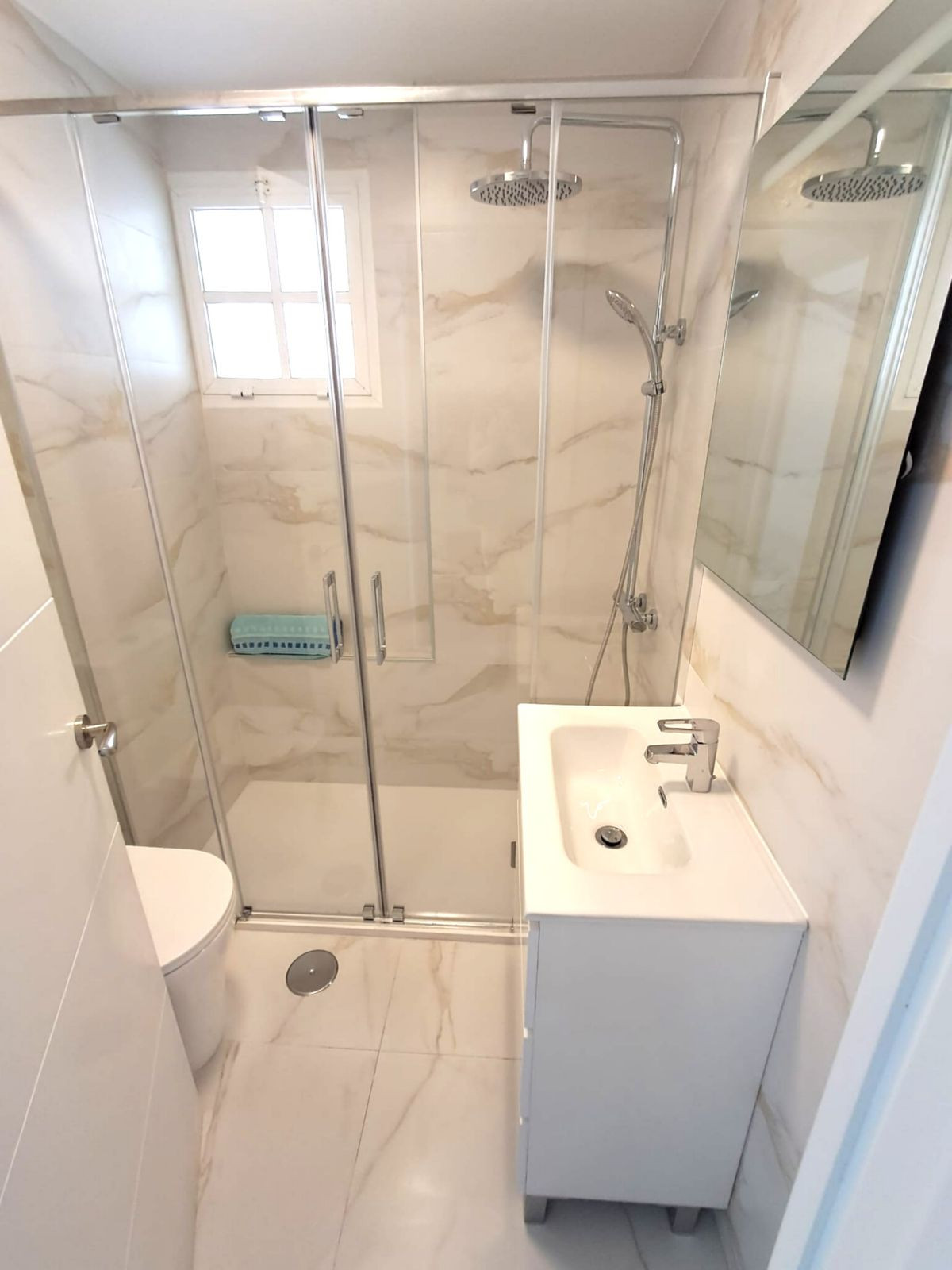 2 Bed Apartment for sale in Benalmadena Costa Costa Del Sol, Málaga, Spain