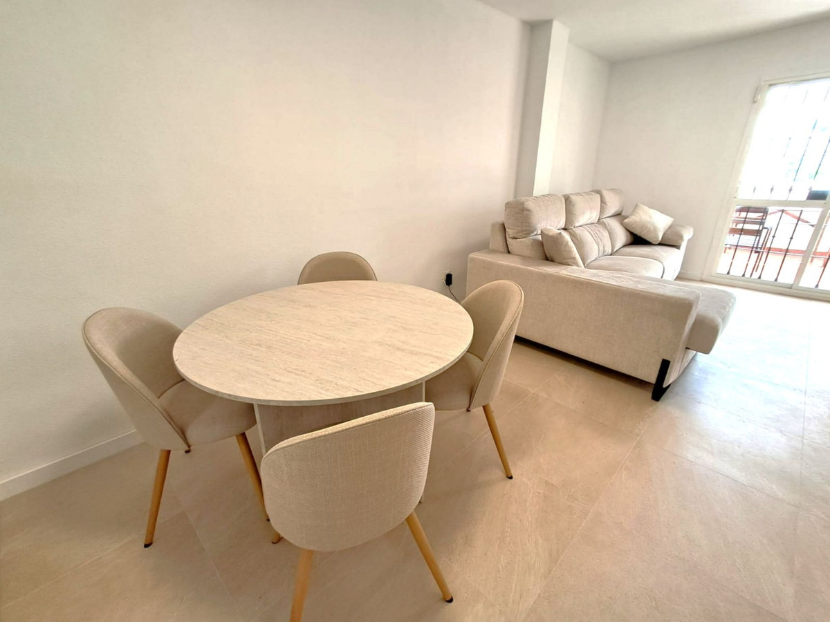 2 Bed Apartment for sale in Benalmadena Costa Costa Del Sol, Málaga, Spain