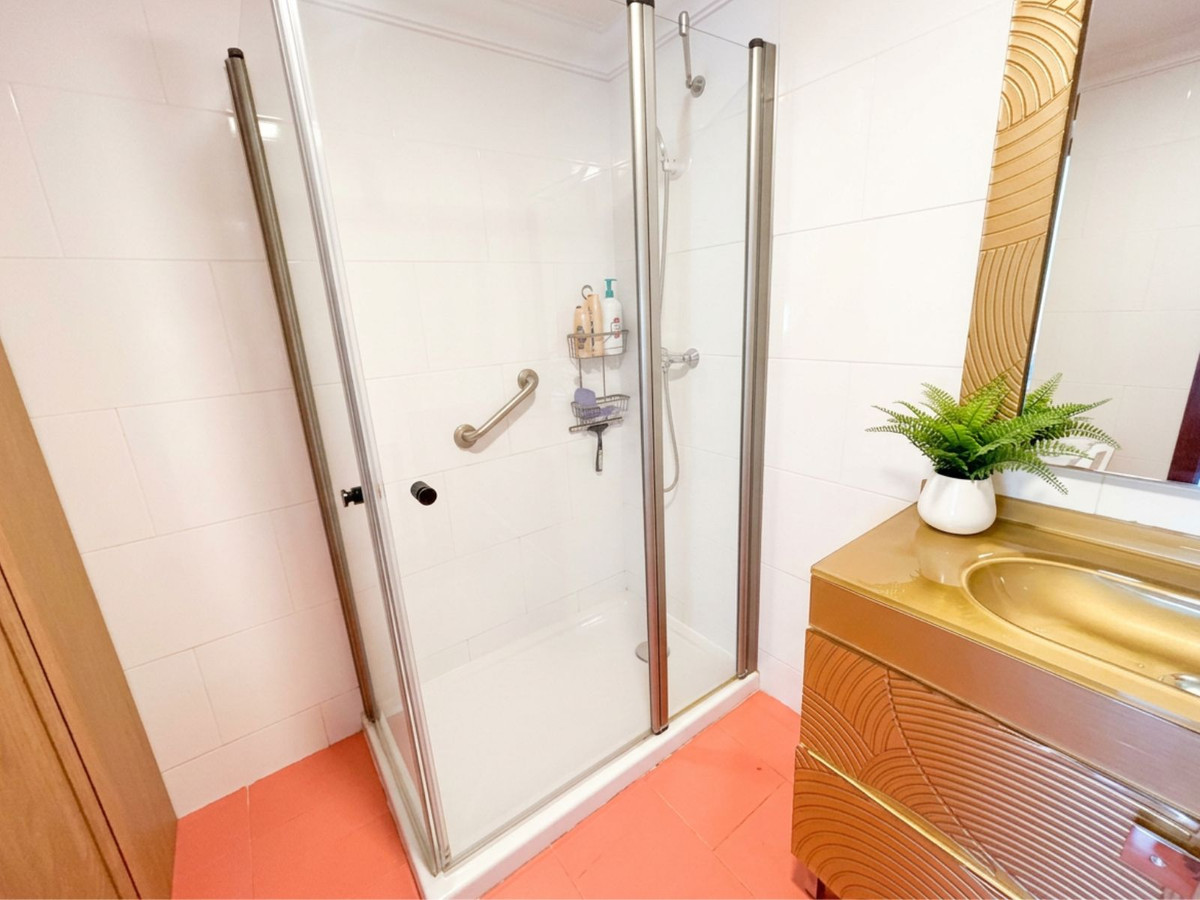 3 Bed Apartment for sale in Málaga Costa Del Sol, Málaga, Spain