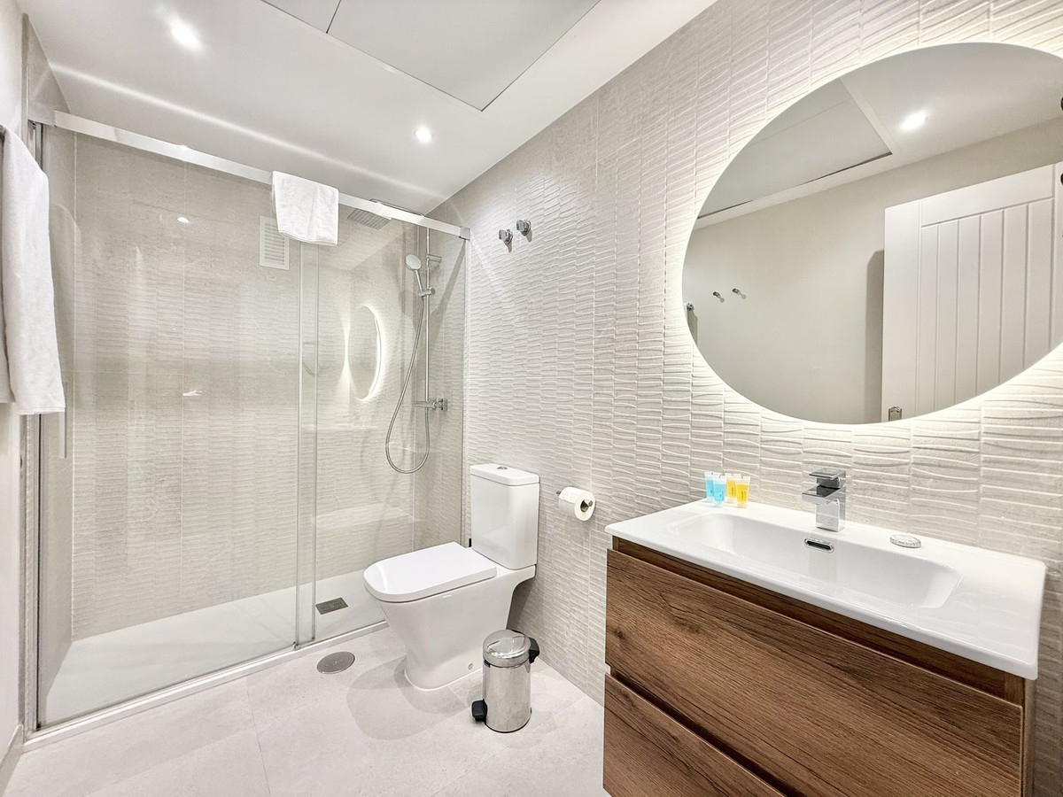 Se vende Apartamento Planta Baja de 1 dormitorios en Costa Del Sol, Málaga, España
