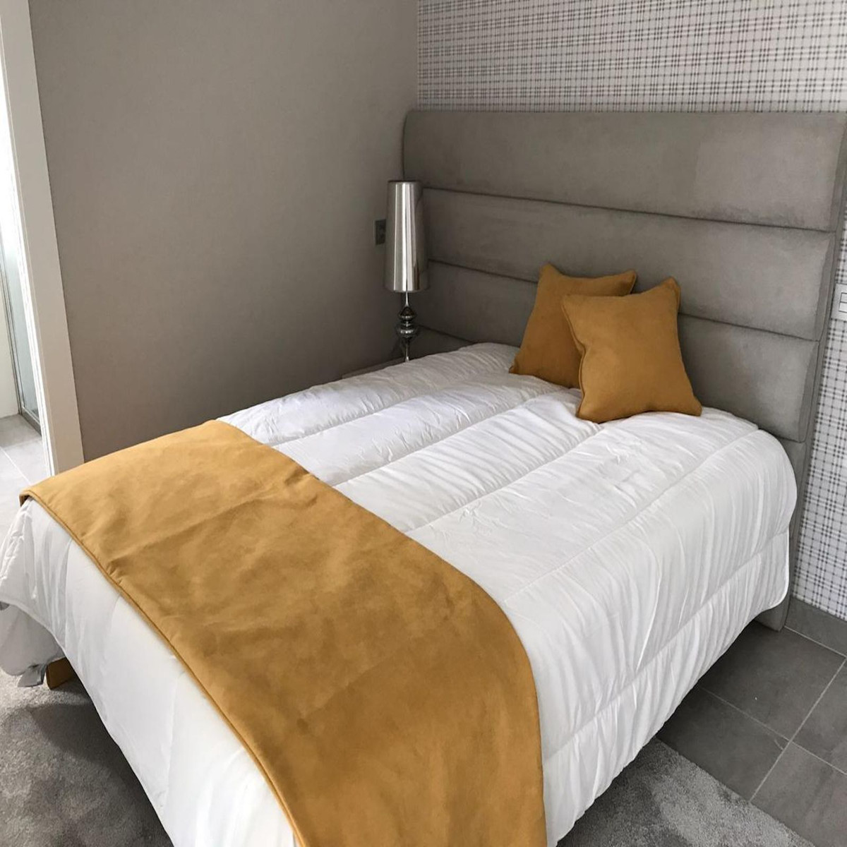 6 Bed Townhouse for sale in Nueva Andalucía Costa Del Sol, Málaga, Spain