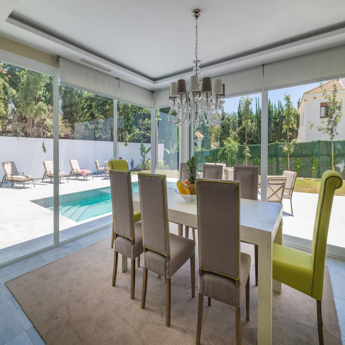 6 Bed Townhouse for sale in Nueva Andalucía Costa Del Sol, Málaga, Spain