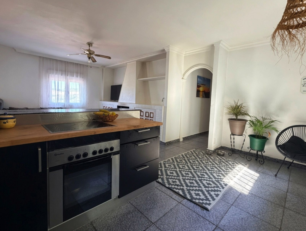 3 Bed Townhouse for sale in San Enrique Costa Del Sol, Cádiz, Spain