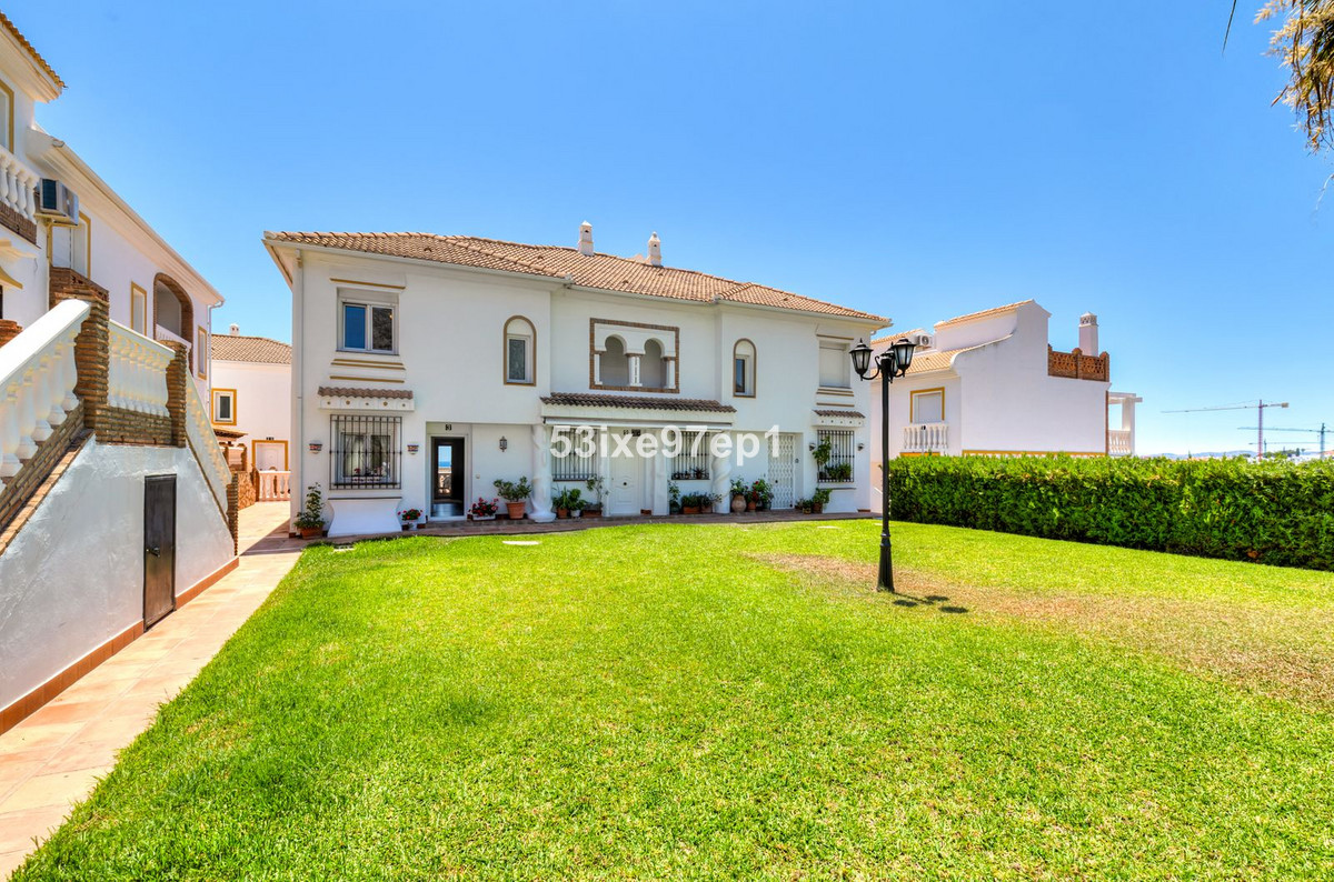 2 Bed Townhouse for sale in Carvajal Costa Del Sol, Málaga, Spain