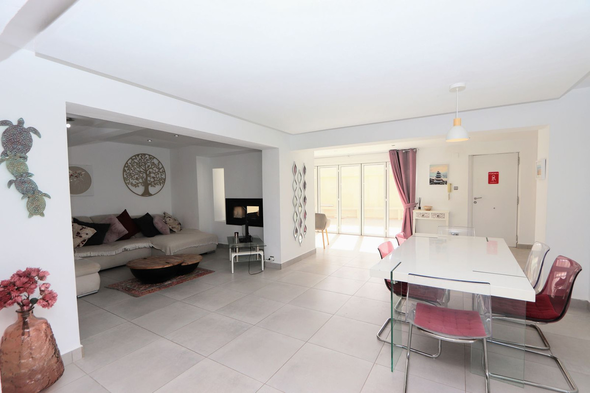 4 Bed Townhouse for sale in Los Balcones Costa Blanca, Alicante, Spain