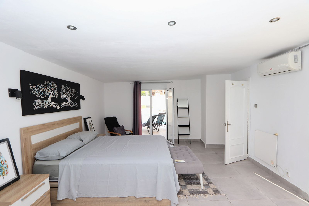 4 Bed Townhouse for sale in Los Balcones Costa Blanca, Alicante, Spain