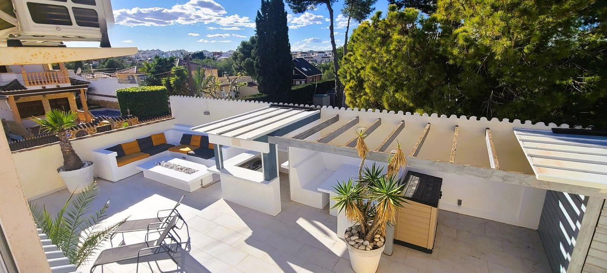 4 Bed Townhouse for sale in Los Balcones Costa Blanca, Alicante, Spain