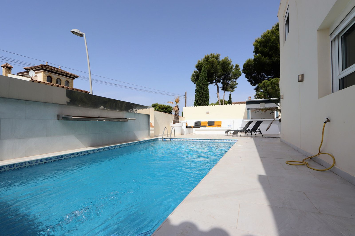 4 Bed Townhouse for sale in Los Balcones Costa Blanca, Alicante, Spain