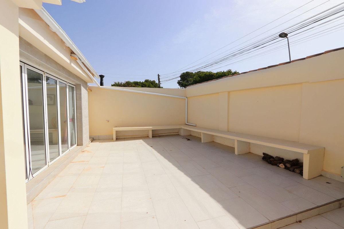 4 Bed Townhouse for sale in Los Balcones Costa Blanca, Alicante, Spain