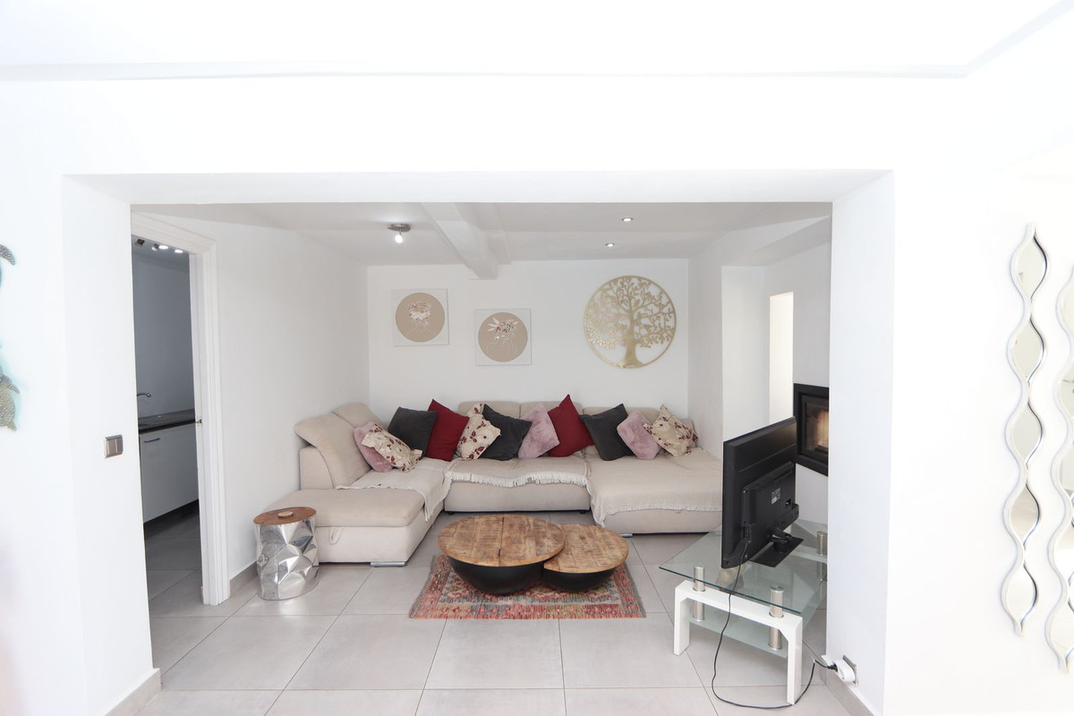 4 Bed Townhouse for sale in Los Balcones Costa Blanca, Alicante, Spain