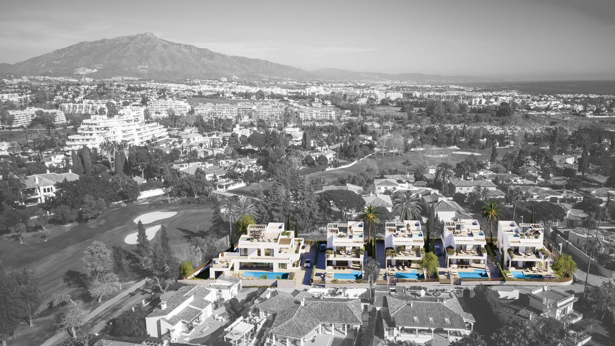Plots for sale in Guadalmina Alta Costa Del Sol, Málaga, Spain