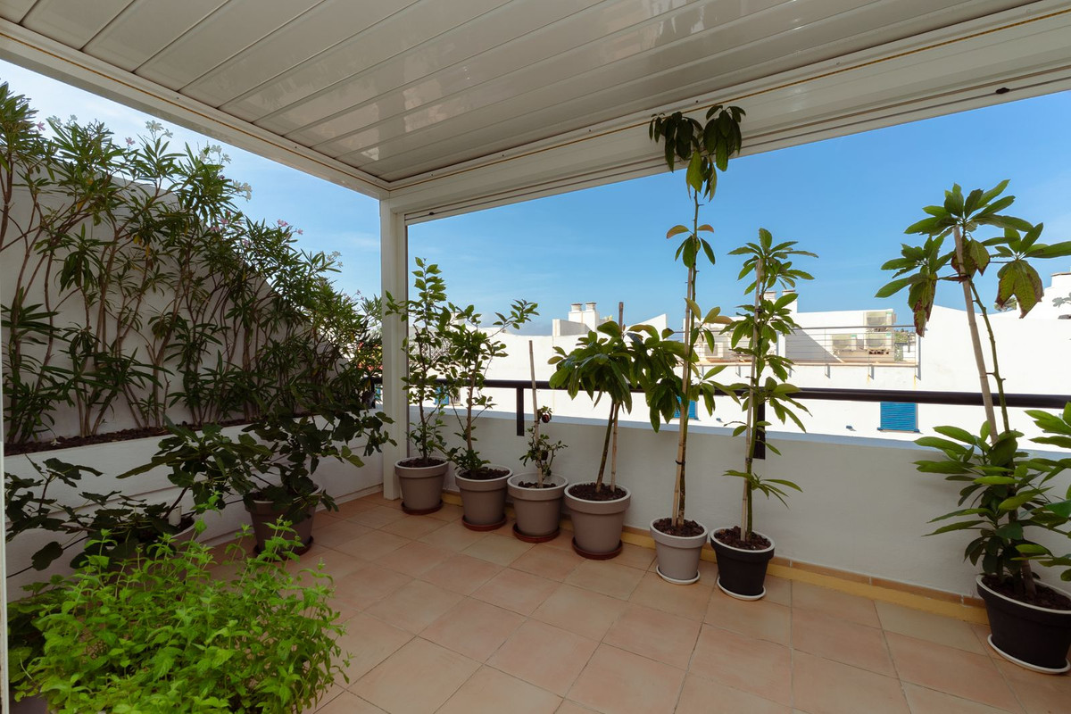 3 Bed Townhouse for sale in Benalmadena Costa Costa Del Sol, Málaga, Spain