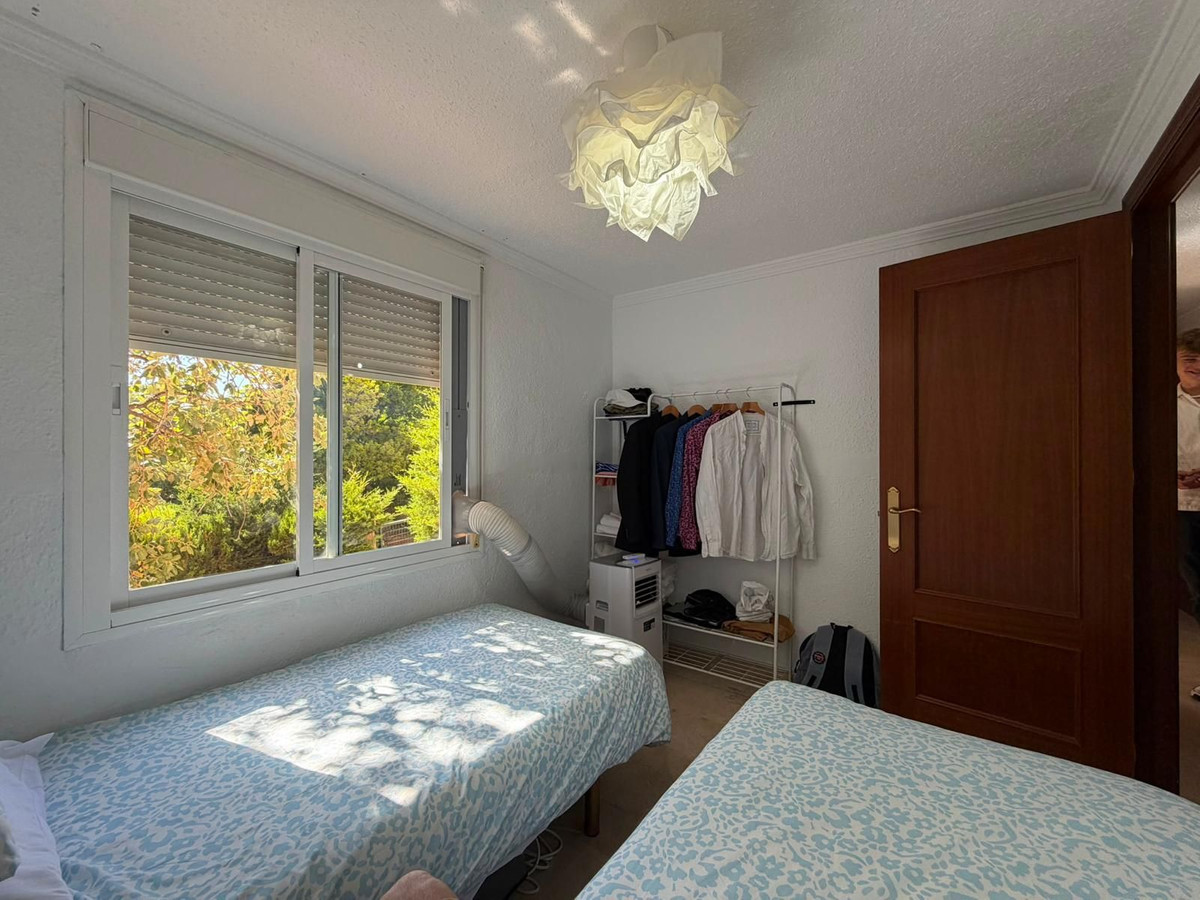 2 Bed Apartment for sale in Estepona Costa Del Sol, Málaga, Spain