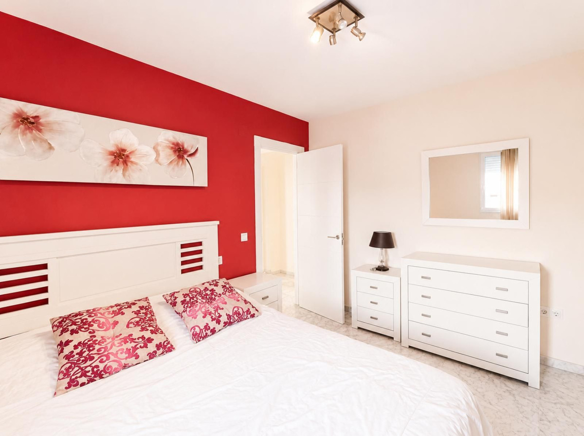 3 Bed Apartment for sale in Bailen Miraflores Costa Del Sol, Málaga, Spain