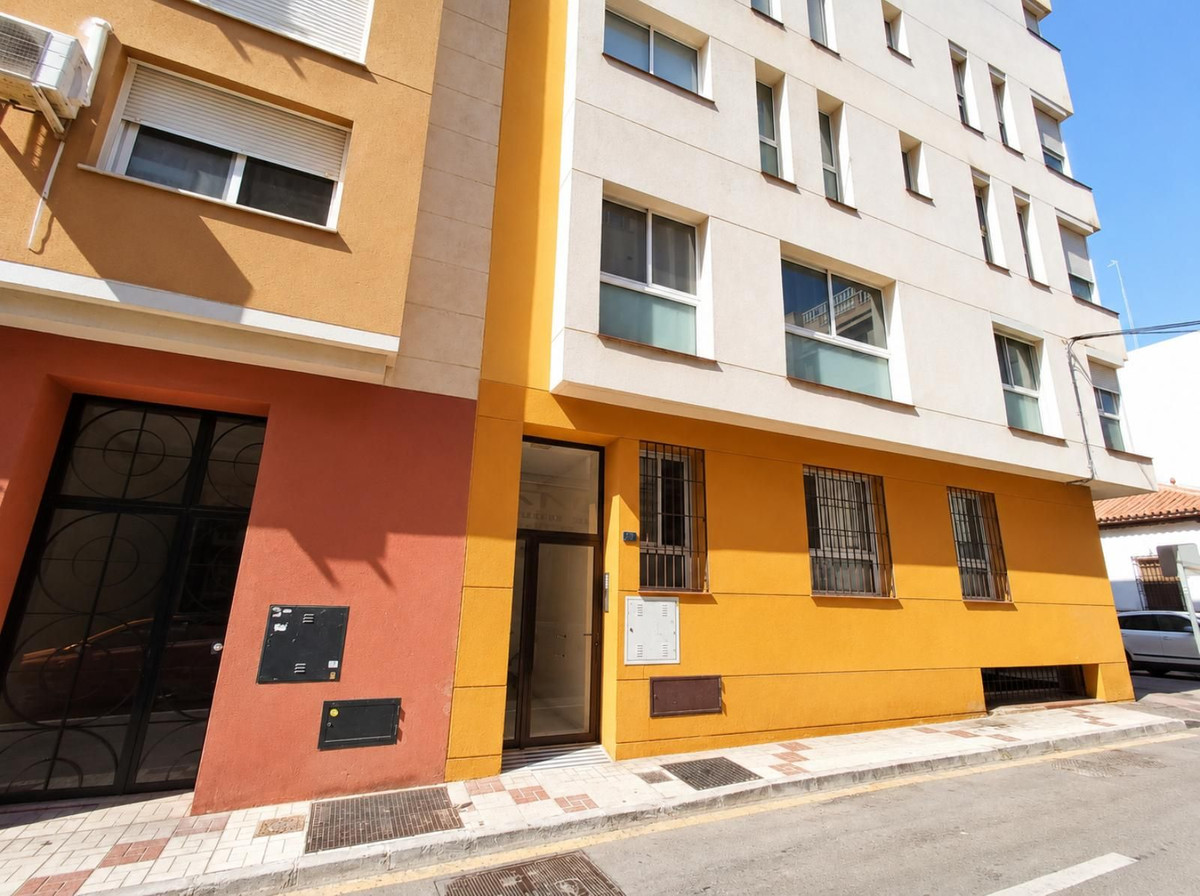 3 Bed Apartment for sale in Bailen Miraflores Costa Del Sol, Málaga, Spain