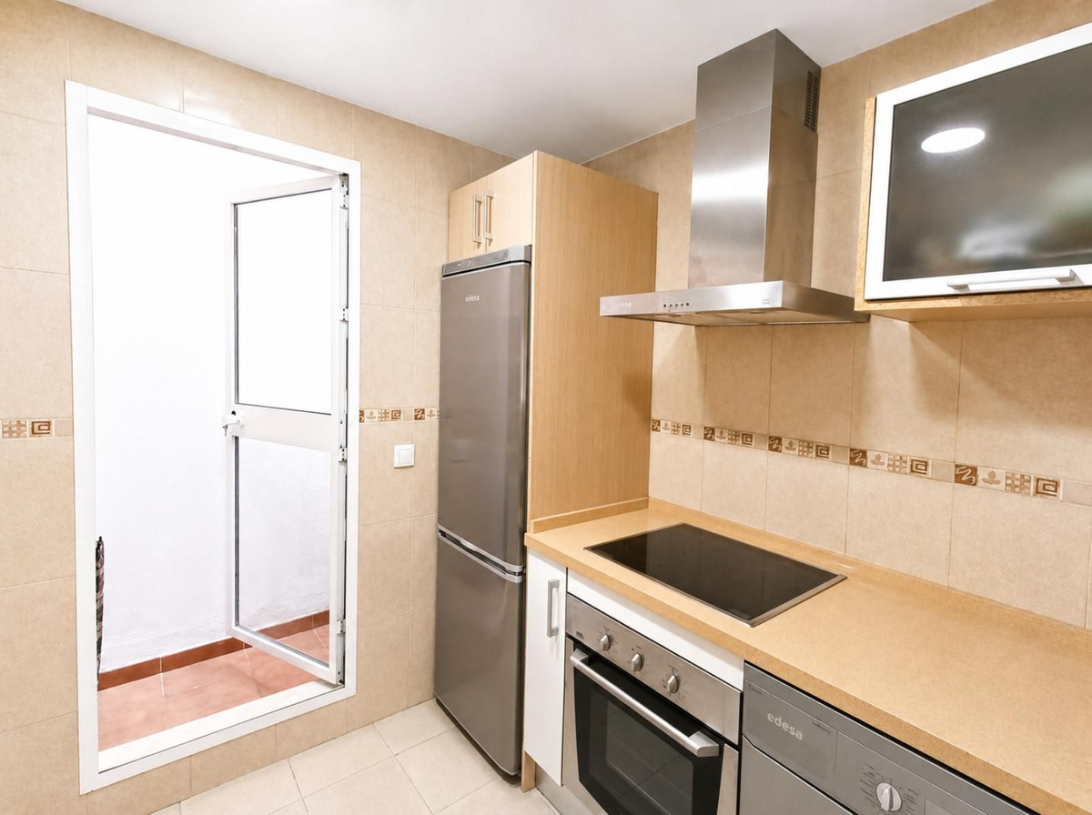 3 Bed Apartment for sale in Bailen Miraflores Costa Del Sol, Málaga, Spain