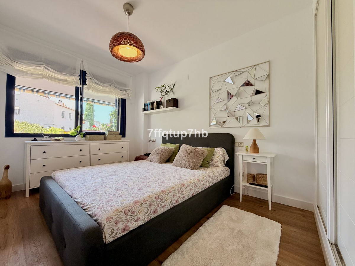 3 Bed Apartment for sale in Estepona Costa Del Sol, Málaga, Spain