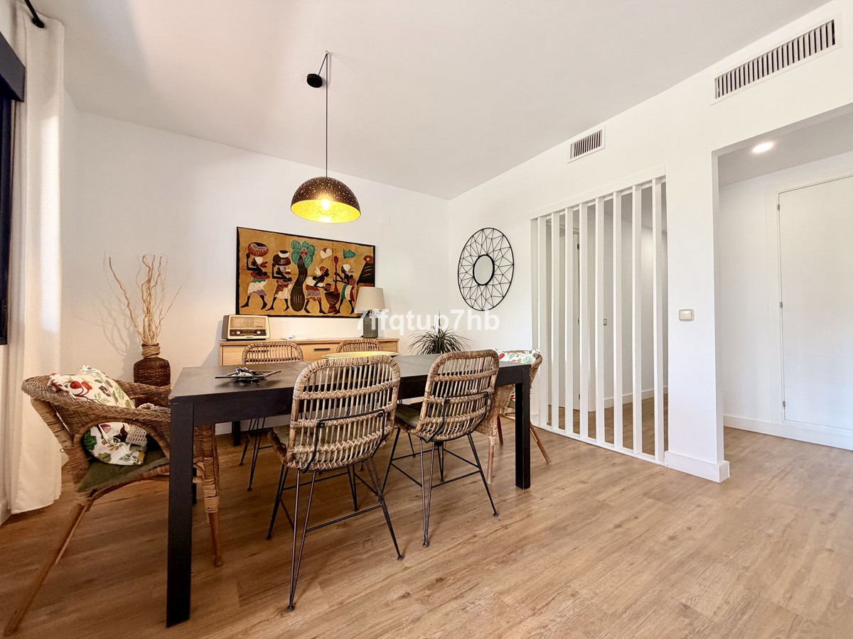 3 Bed Apartment for sale in Estepona Costa Del Sol, Málaga, Spain
