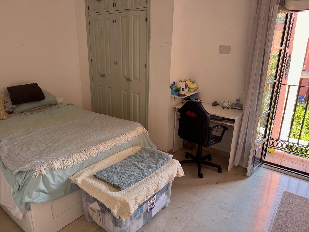 3 Bed Townhouse for sale in Estepona Costa Del Sol, Málaga, Spain