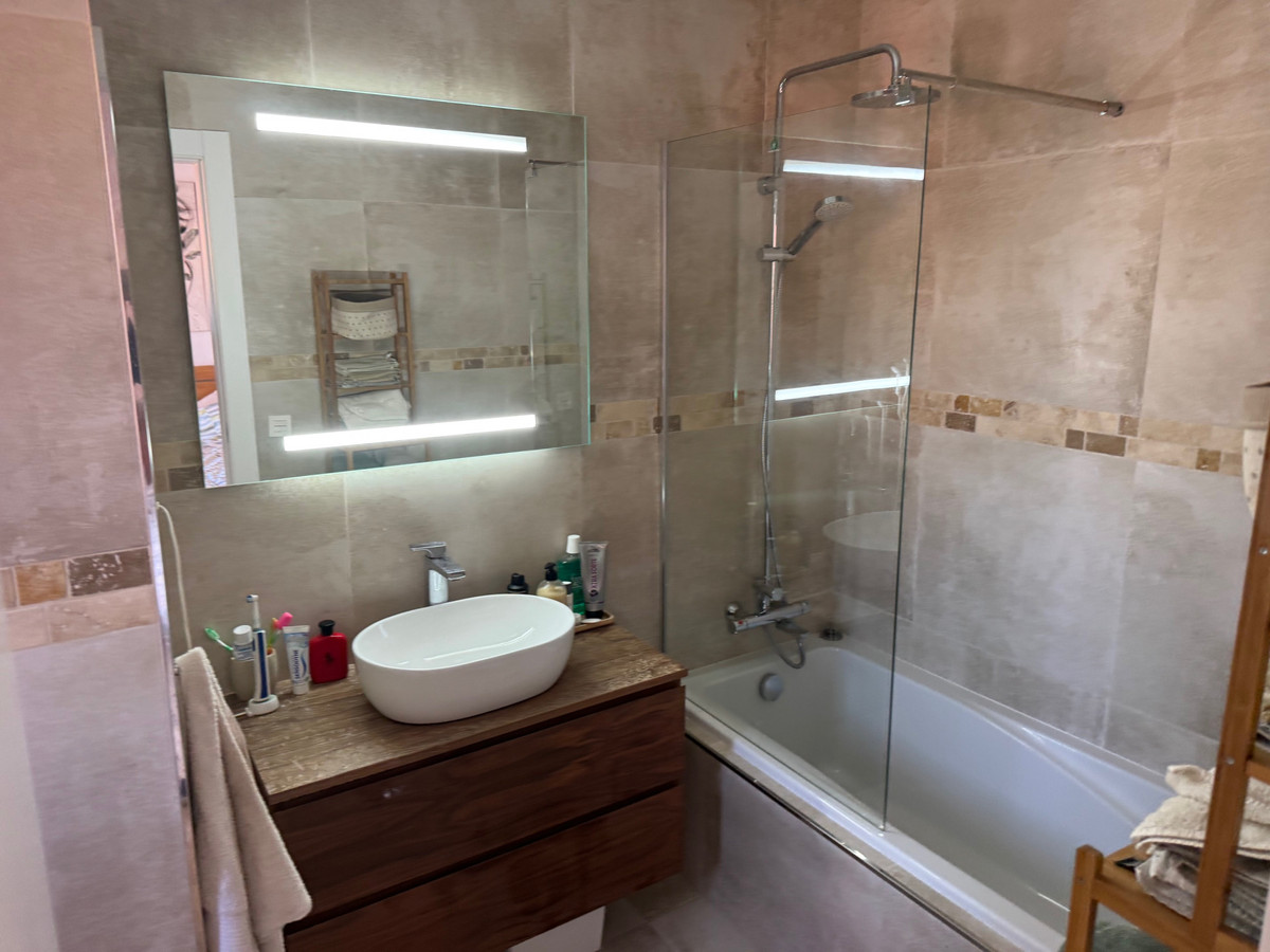 3 Bed Townhouse for sale in Estepona Costa Del Sol, Málaga, Spain