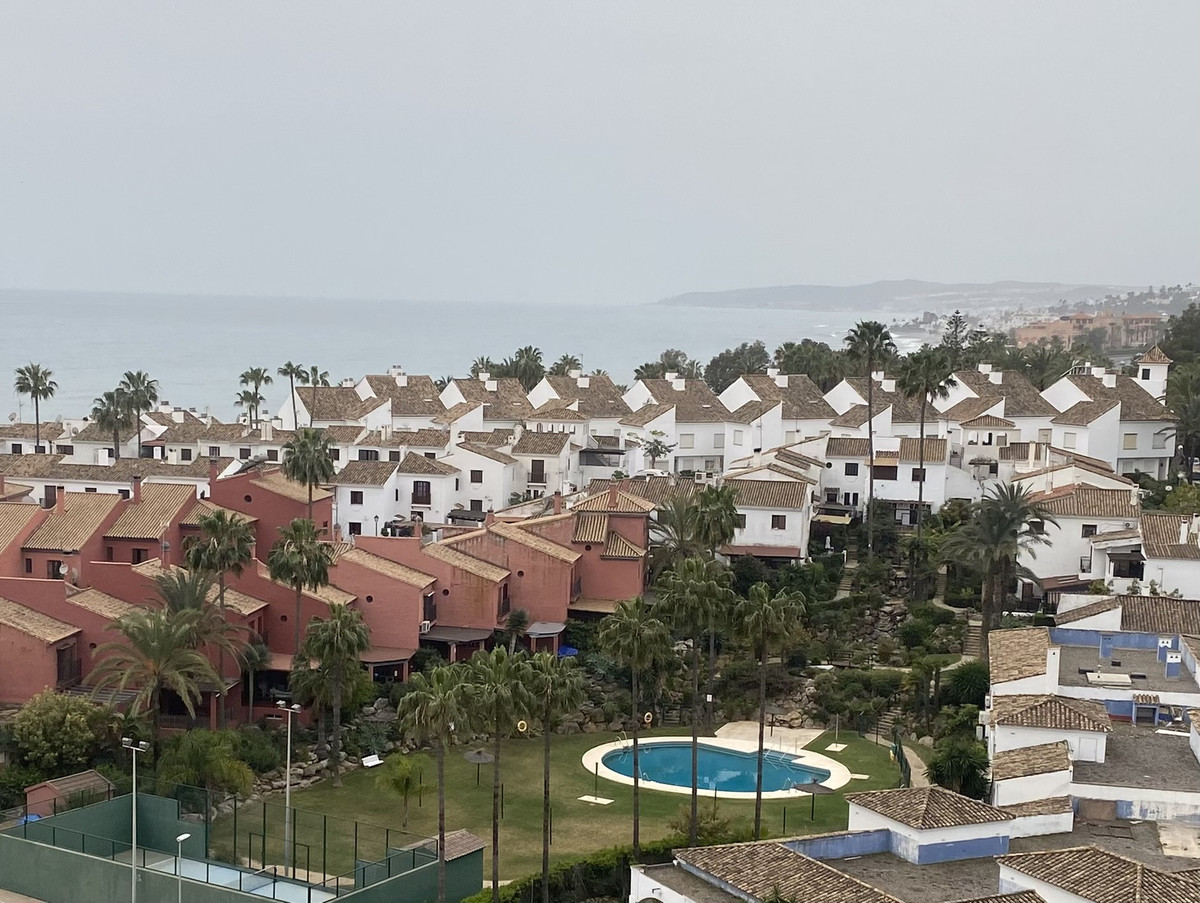 3 Bed Townhouse for sale in Estepona Costa Del Sol, Málaga, Spain