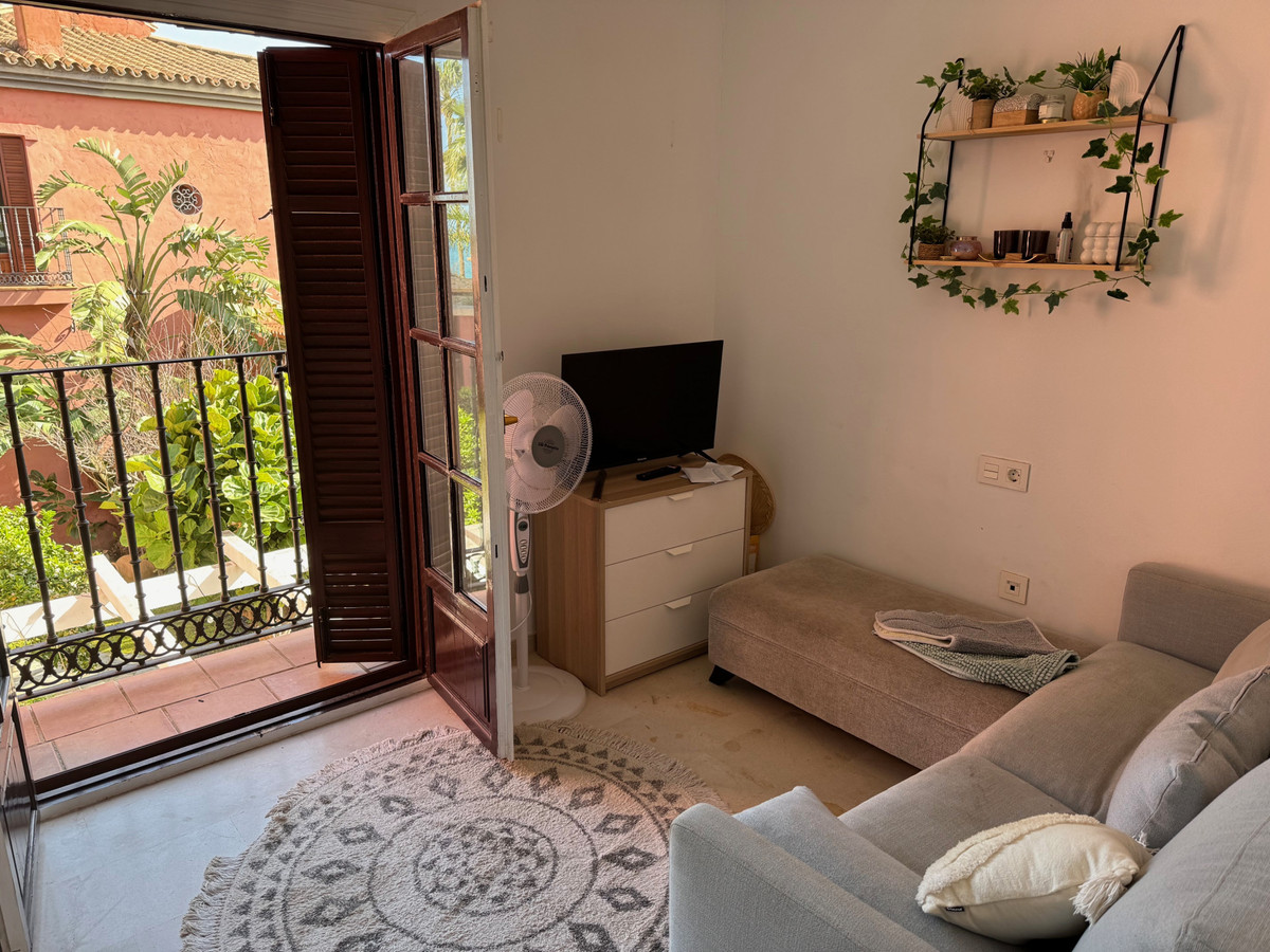 3 Bed Townhouse for sale in Estepona Costa Del Sol, Málaga, Spain
