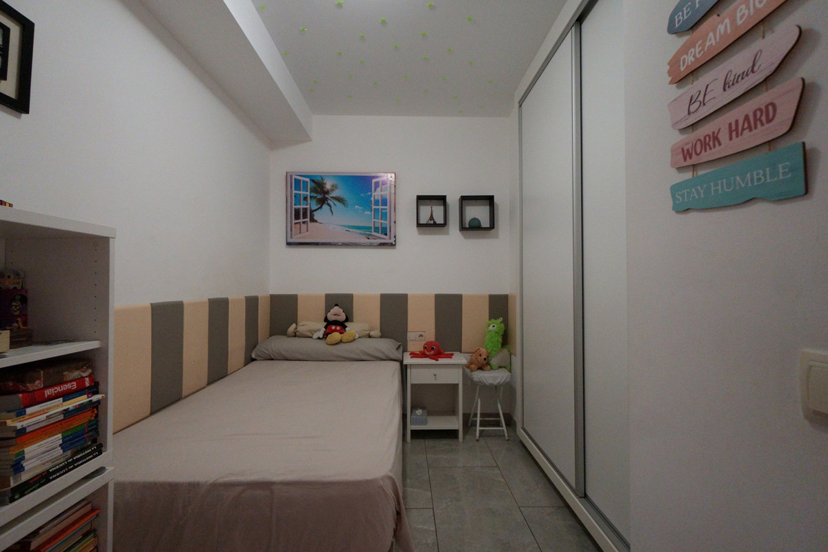 3 Bed Apartment for sale in Marbella Costa Del Sol, Málaga, Spain