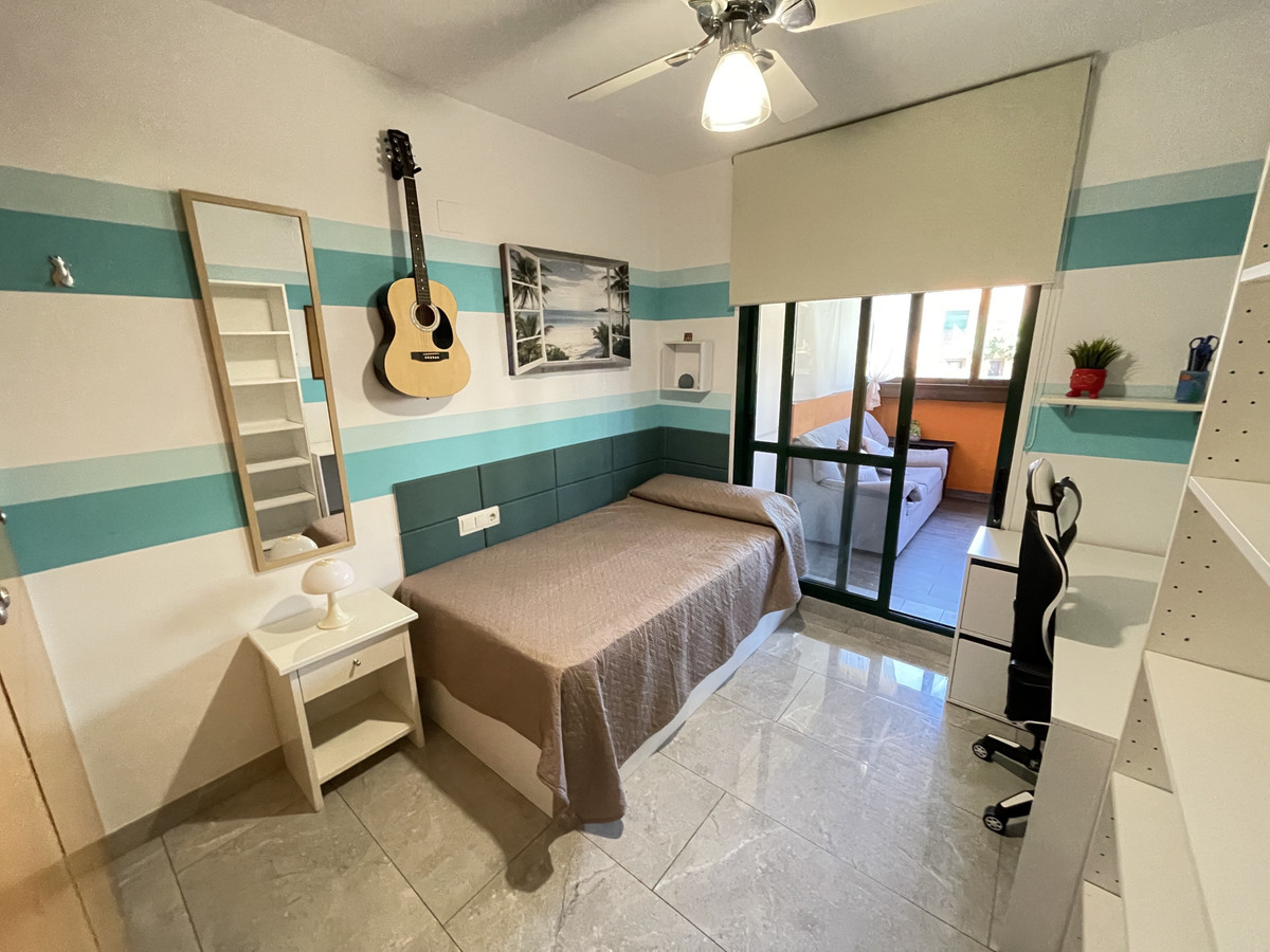 3 Bed Apartment for sale in Marbella Costa Del Sol, Málaga, Spain