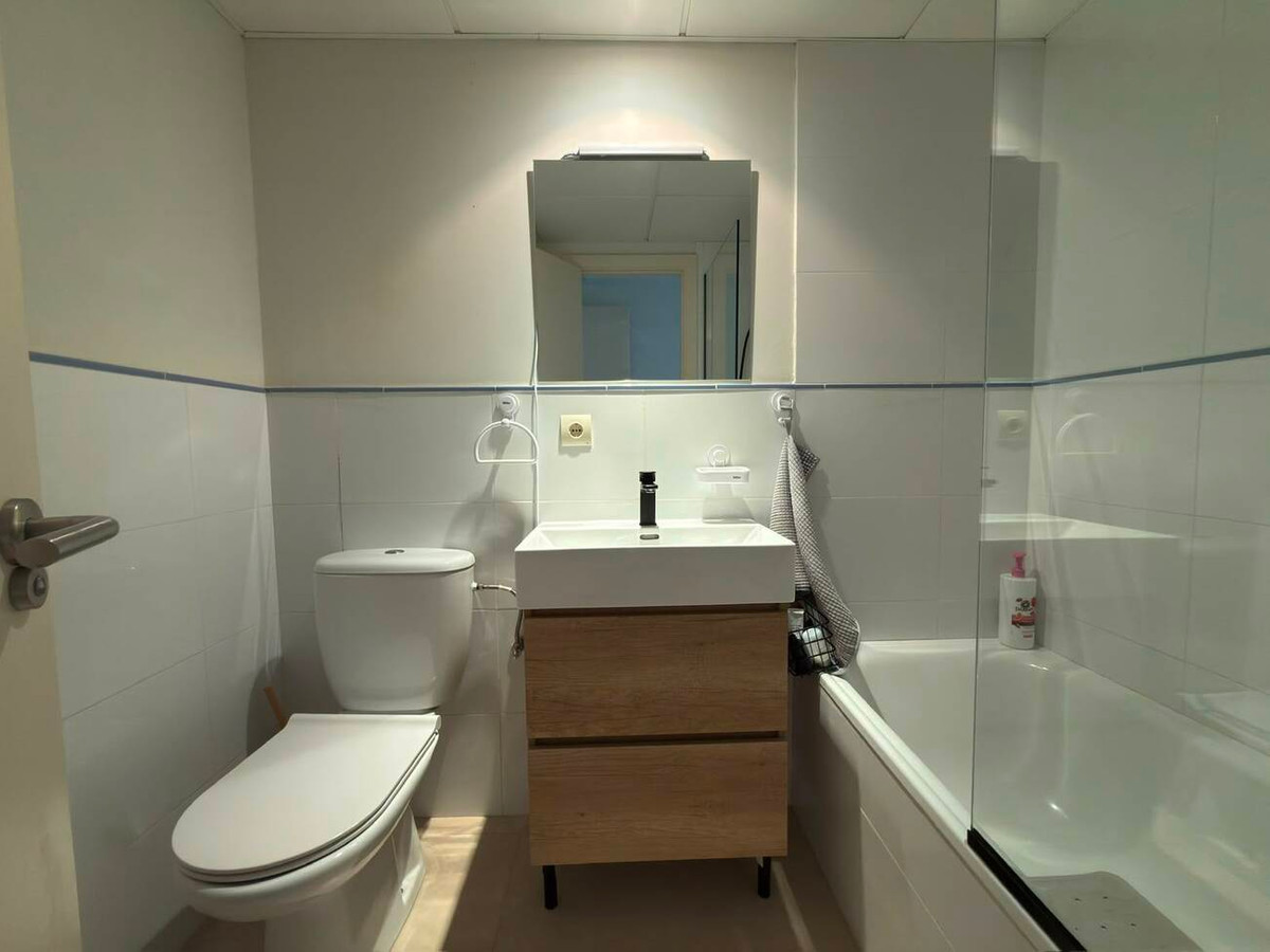 2 Bed Apartment for sale in Villamartin Costa Blanca, Alicante, Spain