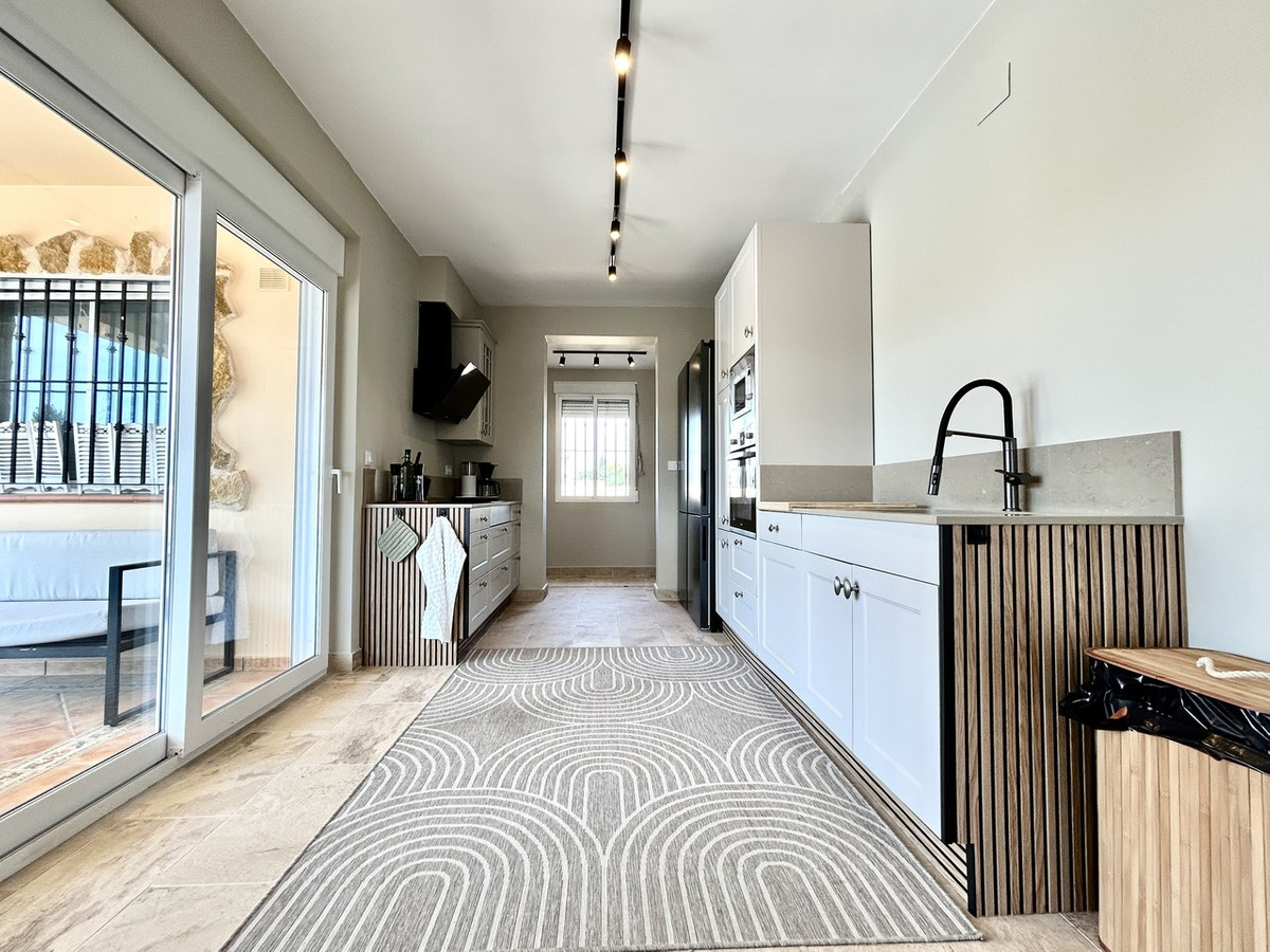 5 Bed Townhouse for sale in La Zenia Costa Blanca, Alicante, Spain