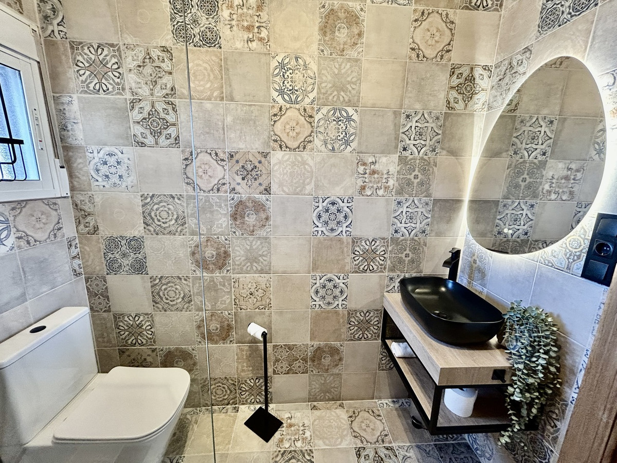 5 Bed Townhouse for sale in La Zenia Costa Blanca, Alicante, Spain