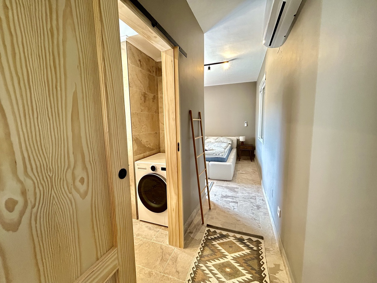 5 Bed Townhouse for sale in La Zenia Costa Blanca, Alicante, Spain