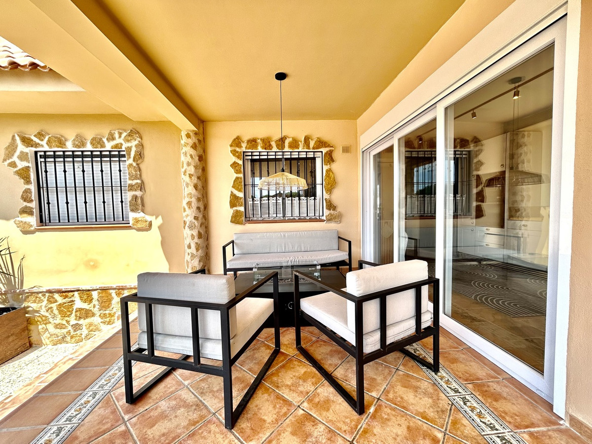 5 Bed Townhouse for sale in La Zenia Costa Blanca, Alicante, Spain