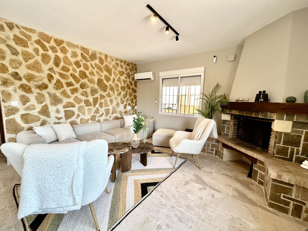 5 Bed Townhouse for sale in La Zenia Costa Blanca, Alicante, Spain
