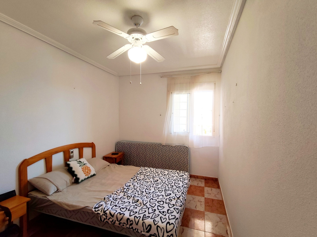 2 Bed Apartment for sale in Villamartin Costa Blanca, Alicante, Spain