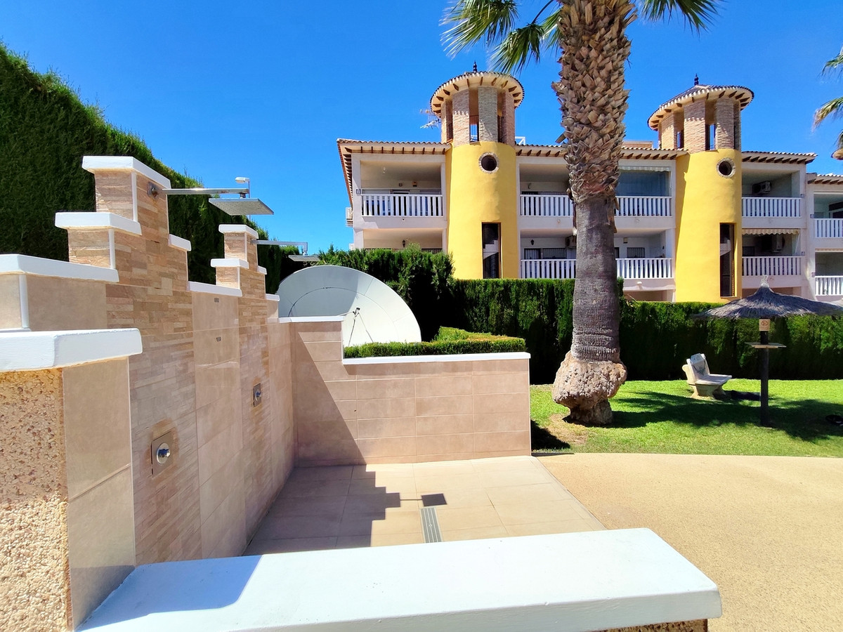 2 Bed Apartment for sale in Villamartin Costa Blanca, Alicante, Spain