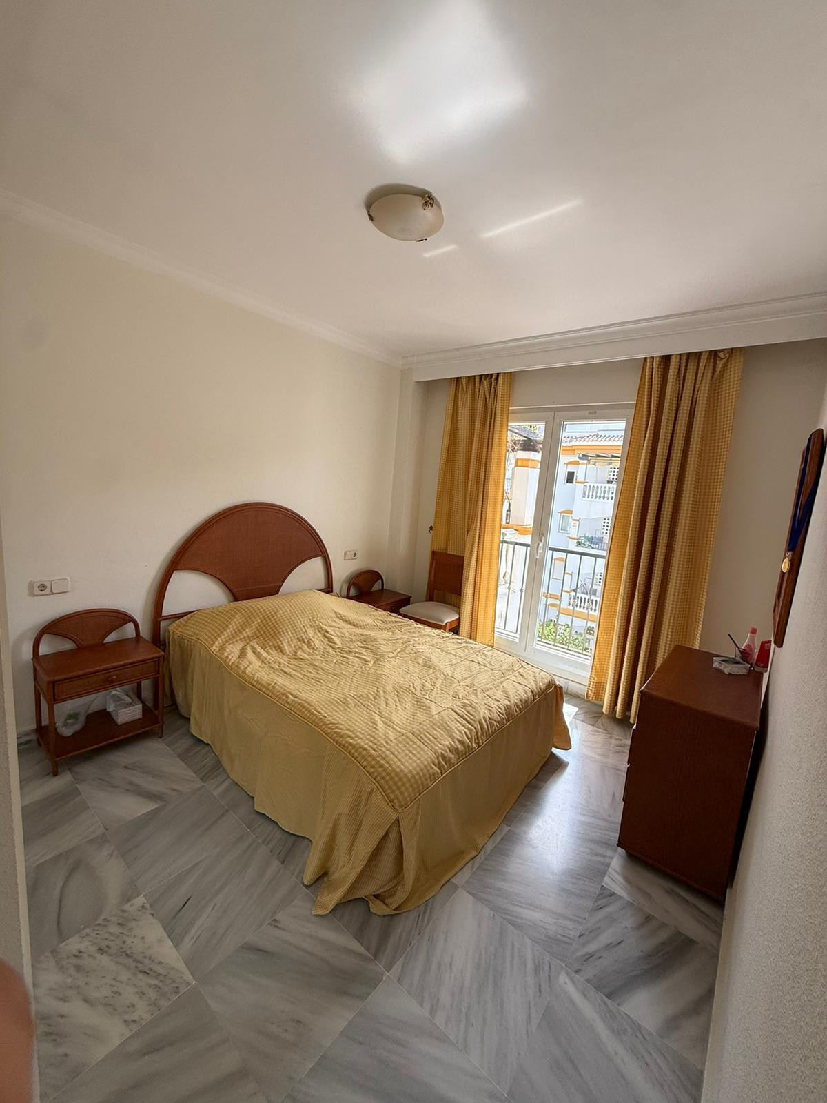 Se vende Apartamento Planta Media de 2 dormitorios en Costa Del Sol, Málaga, España