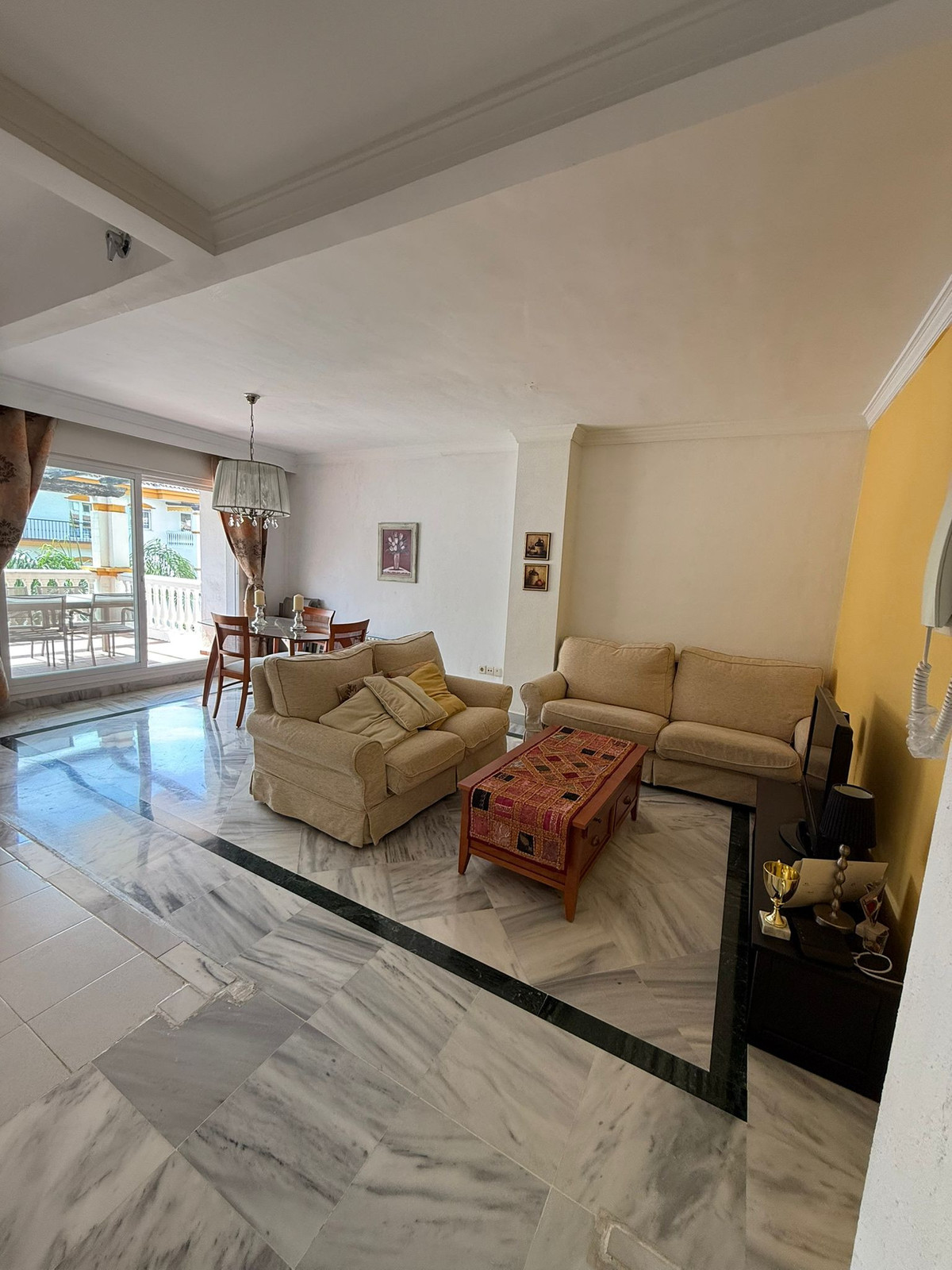 Se vende Apartamento Planta Media de 2 dormitorios en Costa Del Sol, Málaga, España