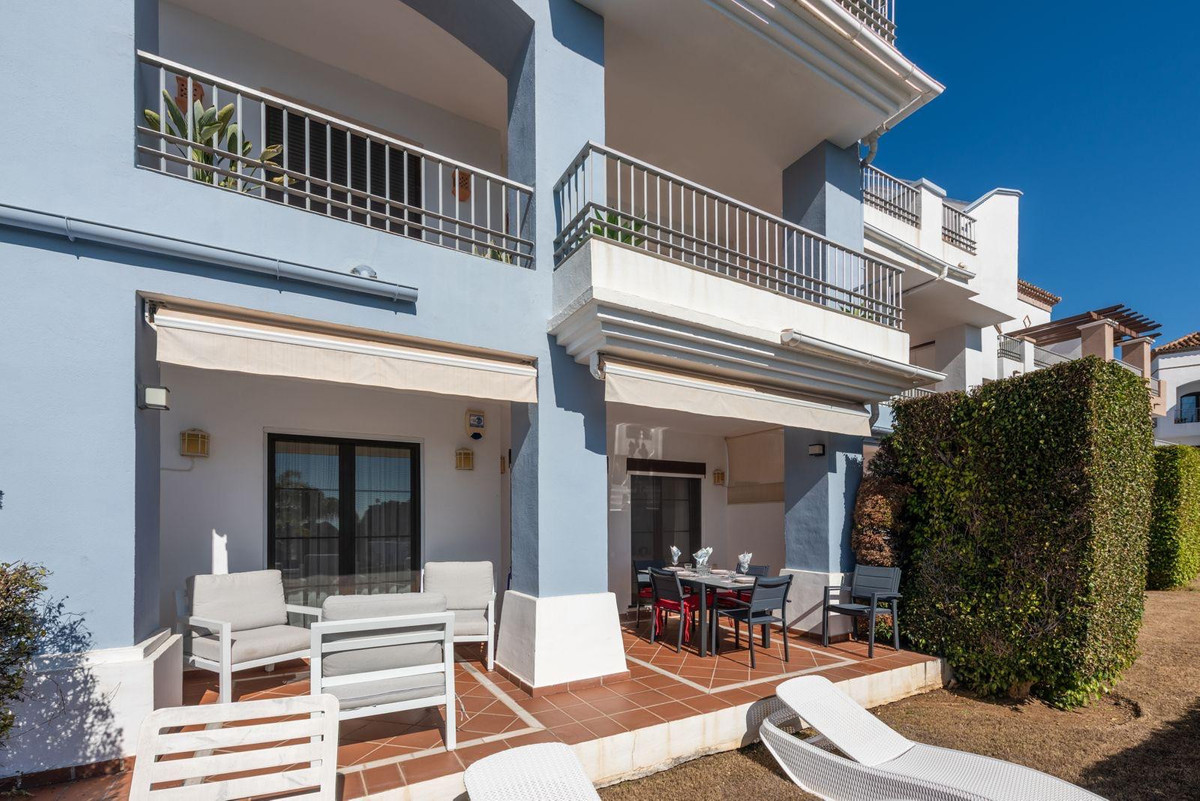 Se vende Apartamento Planta Baja de 2 dormitorios en Costa Del Sol, Málaga, España