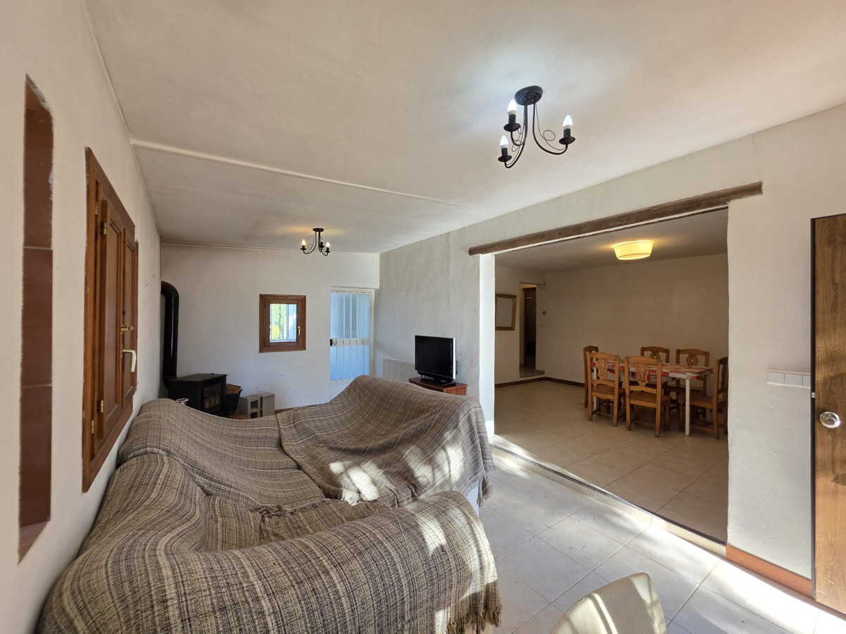 3 Bed Townhouse for sale in Monóvar Costa Blanca, Alicante, Spain