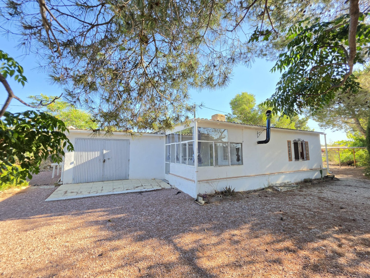 3 Bed Townhouse for sale in Monóvar Costa Blanca, Alicante, Spain