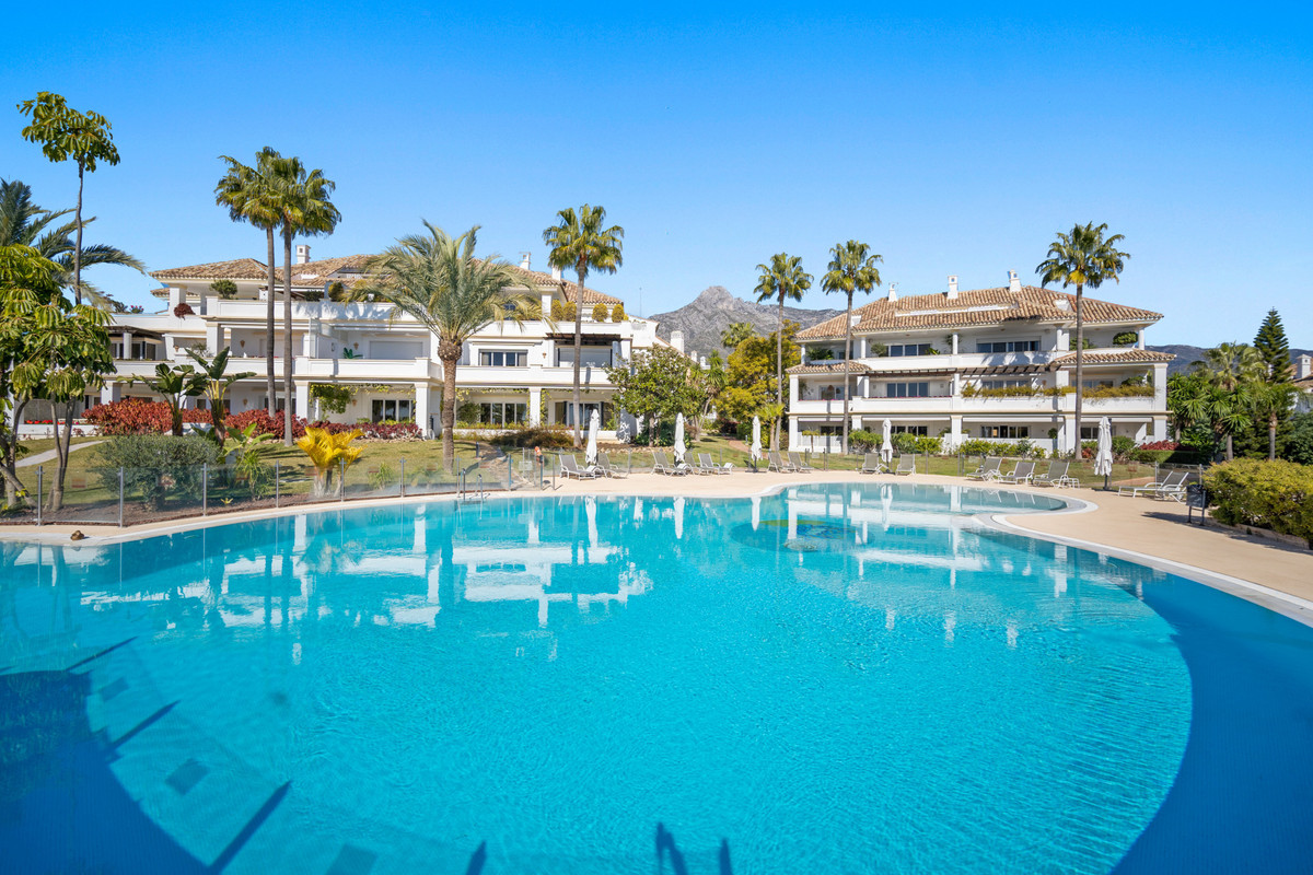 3 Bed Townhouse for sale in The Golden Mile Costa Del Sol, Málaga, Spain