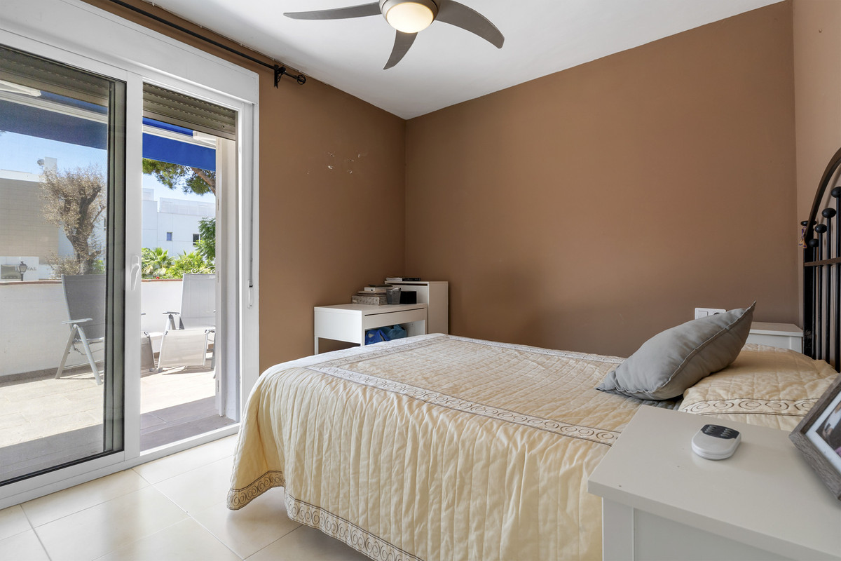 3 Bed Apartment for sale in Nueva Andalucía Costa Del Sol, Málaga, Spain
