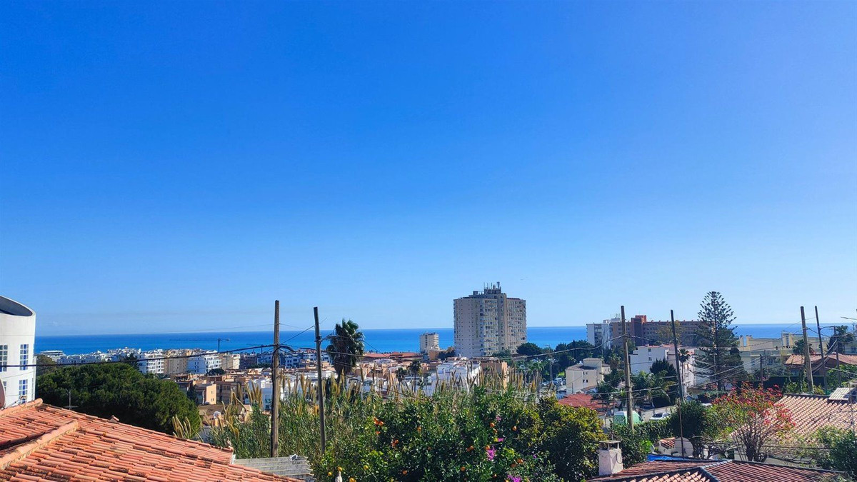 5 Bed Townhouse for sale in Torremolinos Costa Del Sol, Málaga, Spain