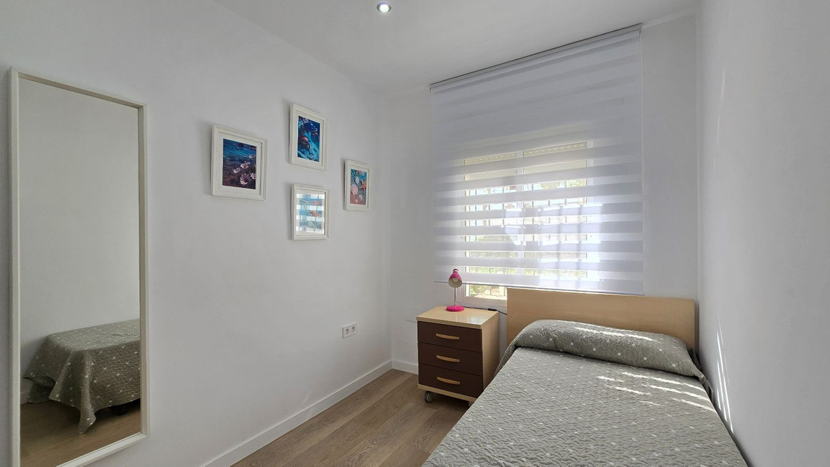 5 Bed Townhouse for sale in Torremolinos Costa Del Sol, Málaga, Spain