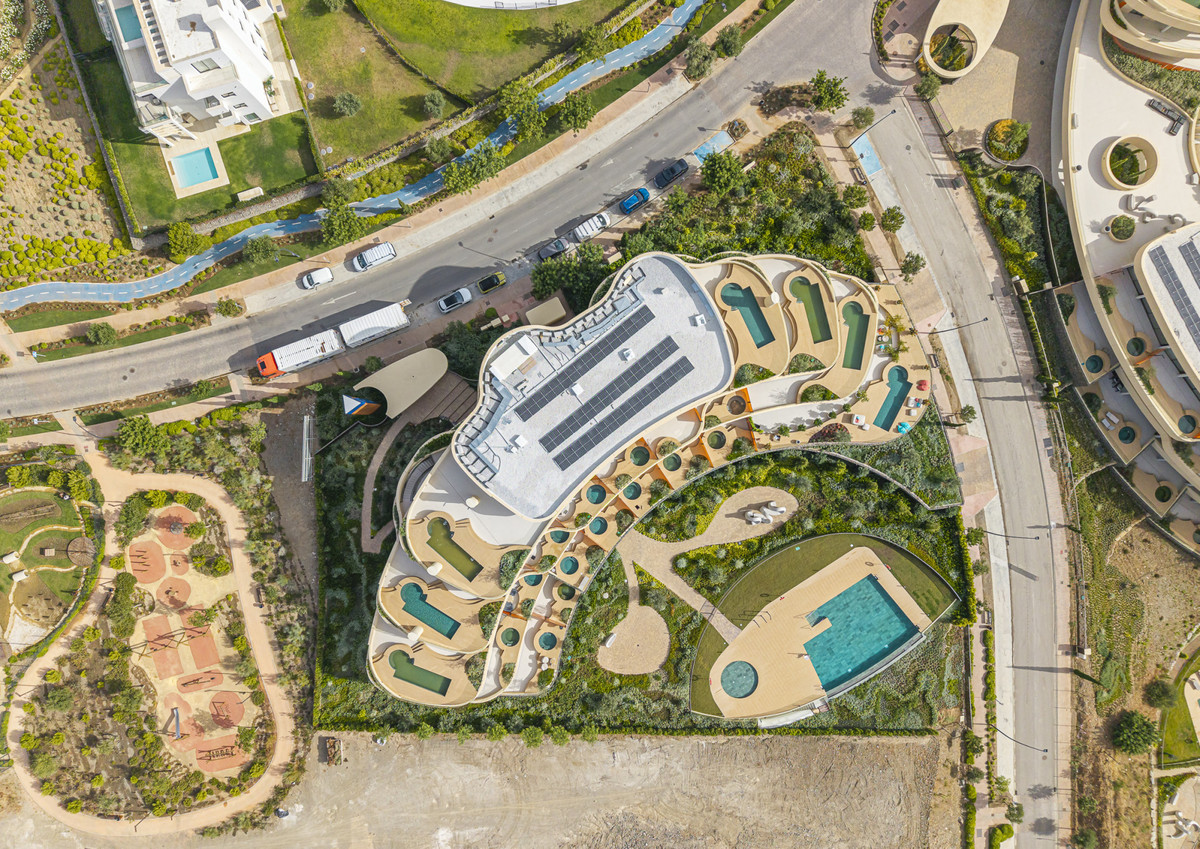 3 Bed Apartment for sale in Fuengirola Costa Del Sol, Málaga, Spain